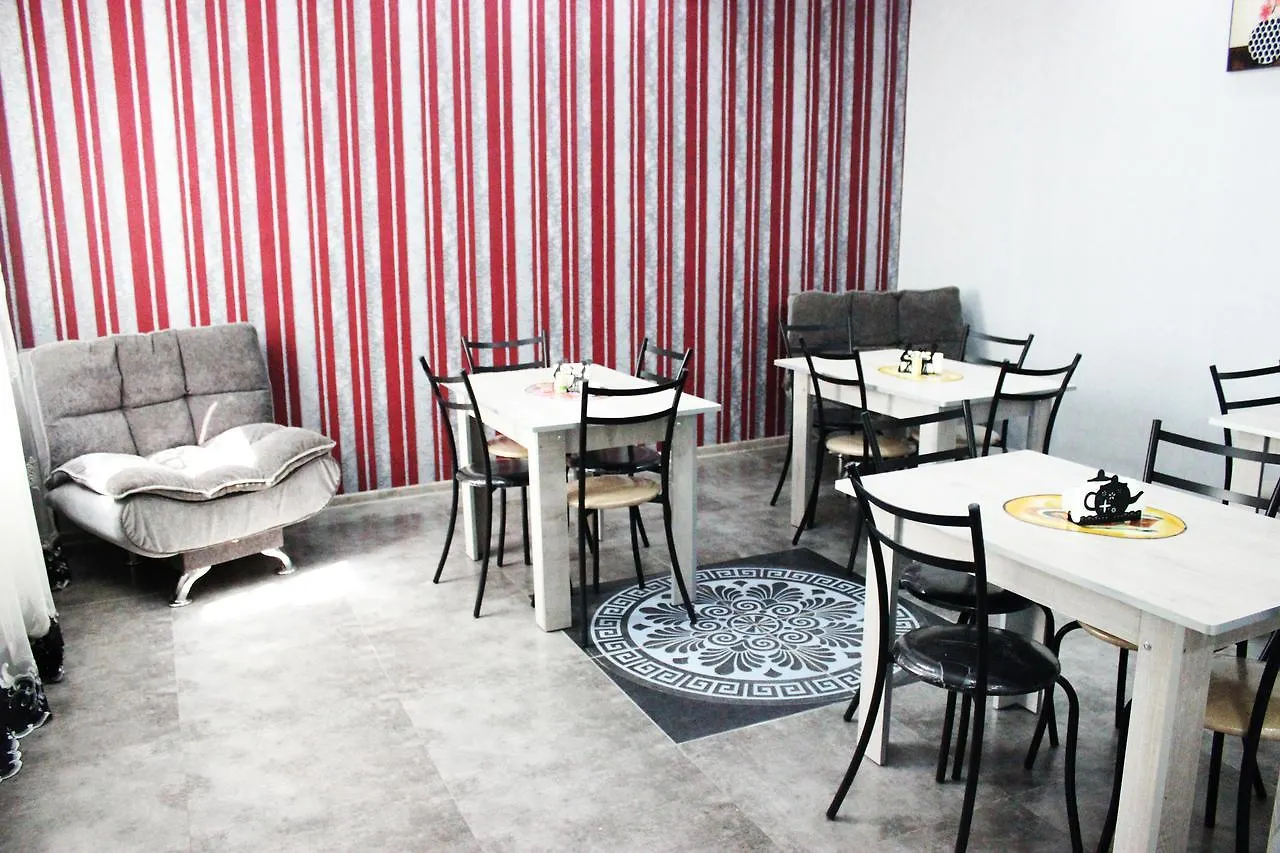Hotel Golden Way Tbilisi 0*,